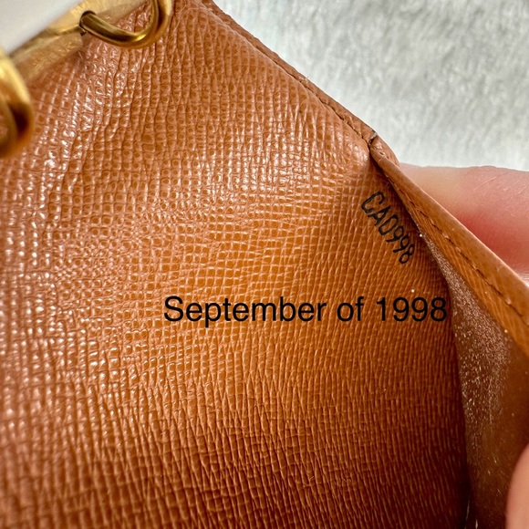 Louis Vuitton Monogram Agenda Planner PM with handmade paper clips. GREA… - Picture 8 of 10